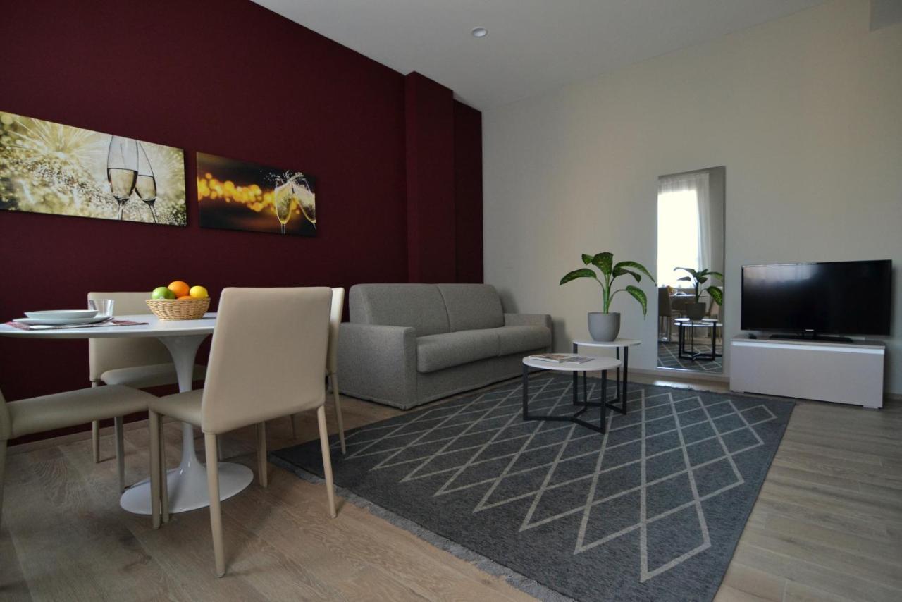 Good Idea! Palace By H-Fast Treviso Bagian luar foto
