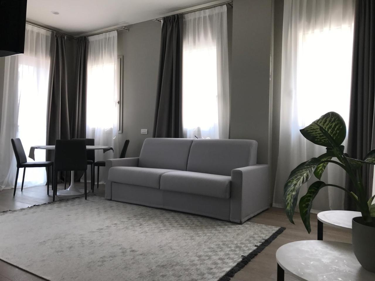 Good Idea! Palace By H-Fast Treviso Bagian luar foto
