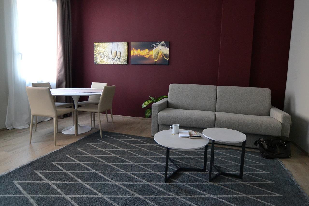 Good Idea! Palace By H-Fast Treviso Bagian luar foto